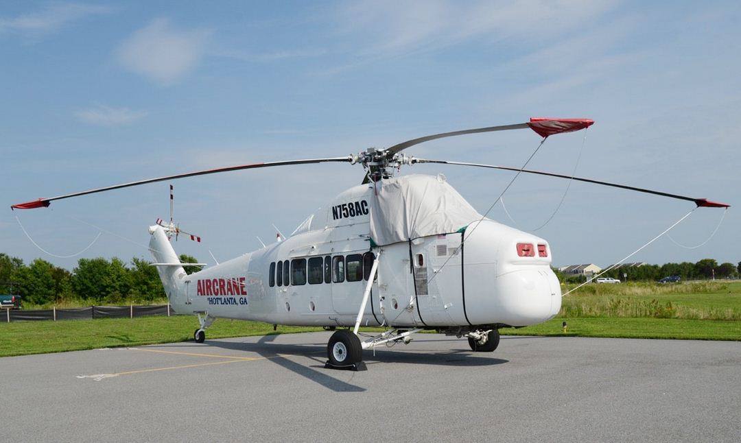 Sikorsky S58T Cockpit Cover, Intake Plugs, Blade Tie-Downs