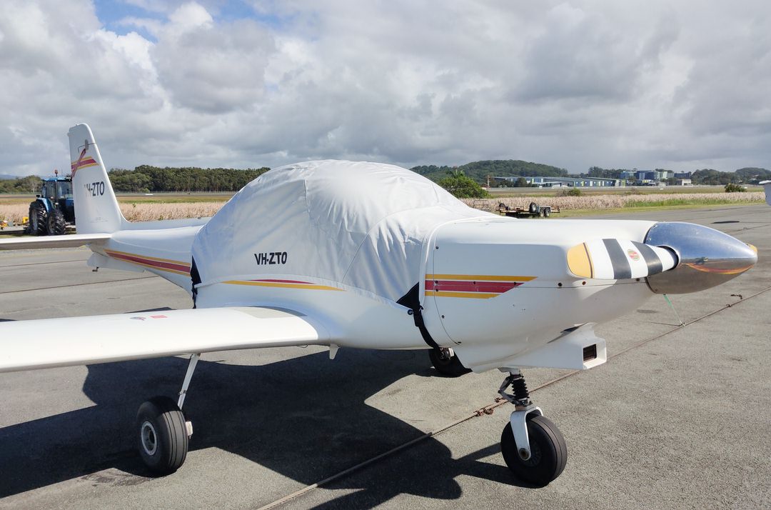 Grob 115 Canopy Cover
