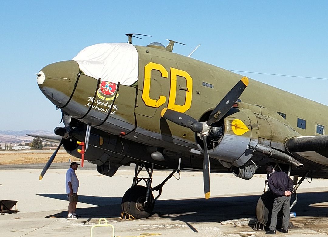 Douglas DC-3 Cockpit Cover
