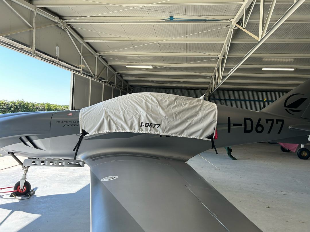 Blackshape Prime Canopy Cover